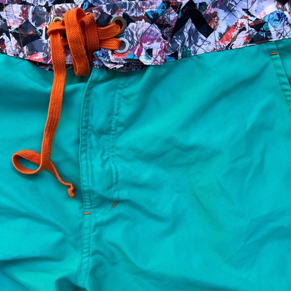 Men's Robert Graham Board Shorts Green Teal Solid 36 Beach Surf Swim Preppy Sun - Picture 2 of 16